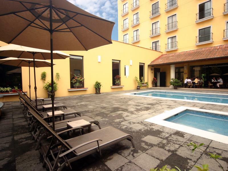 Hb Xalapa Hotel Buitenkant foto